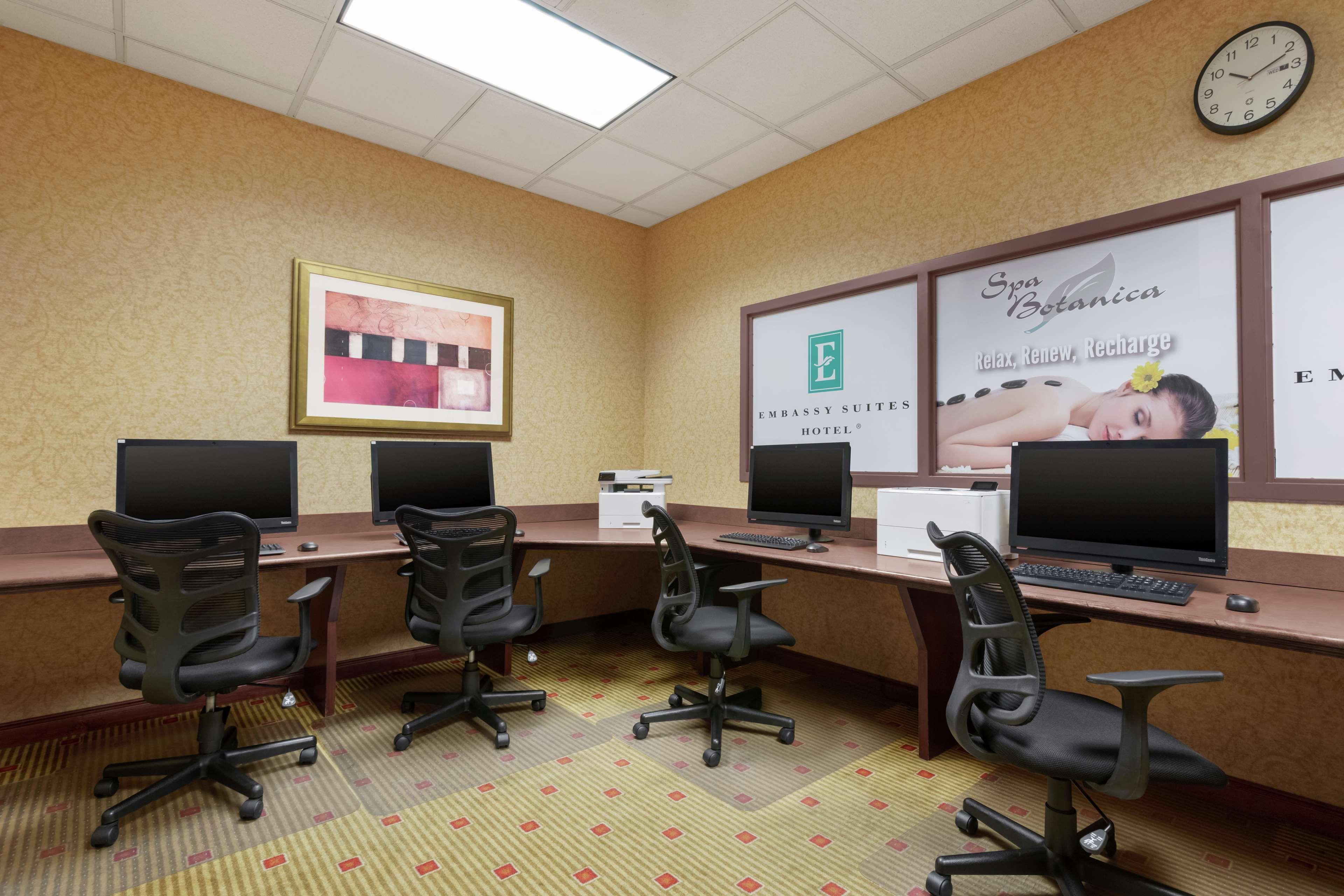Embassy Suites Хънтсвил Екстериор снимка