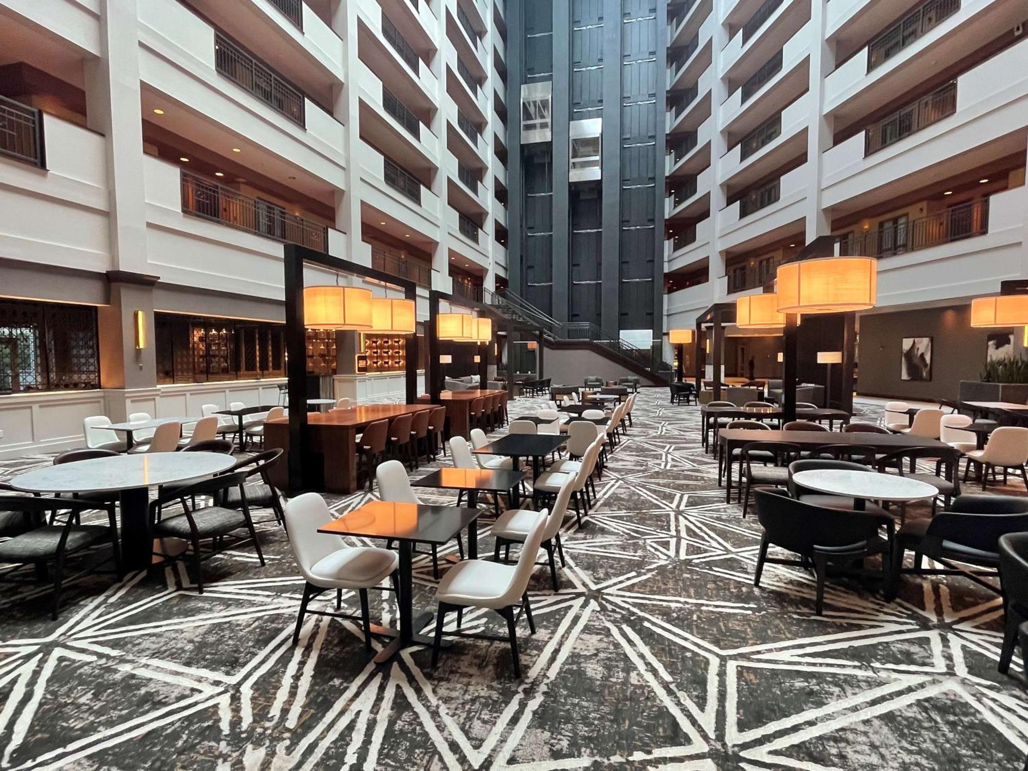 Embassy Suites Хънтсвил Екстериор снимка