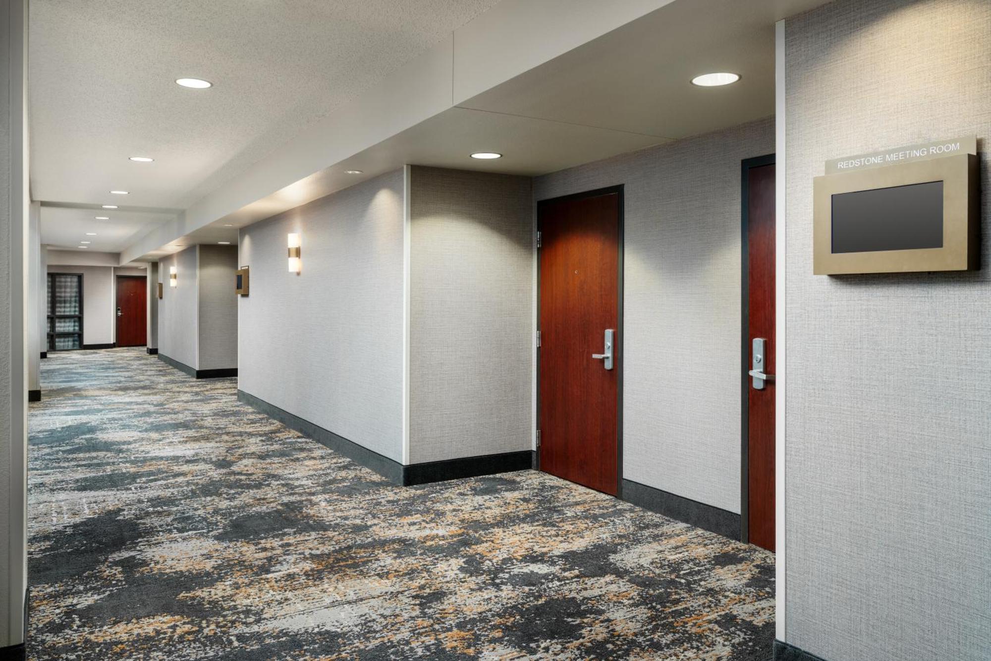 Embassy Suites Хънтсвил Екстериор снимка